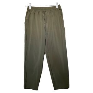 Lululemon Keep It Classic Crop‎ 23" Dark Olive Size 4
